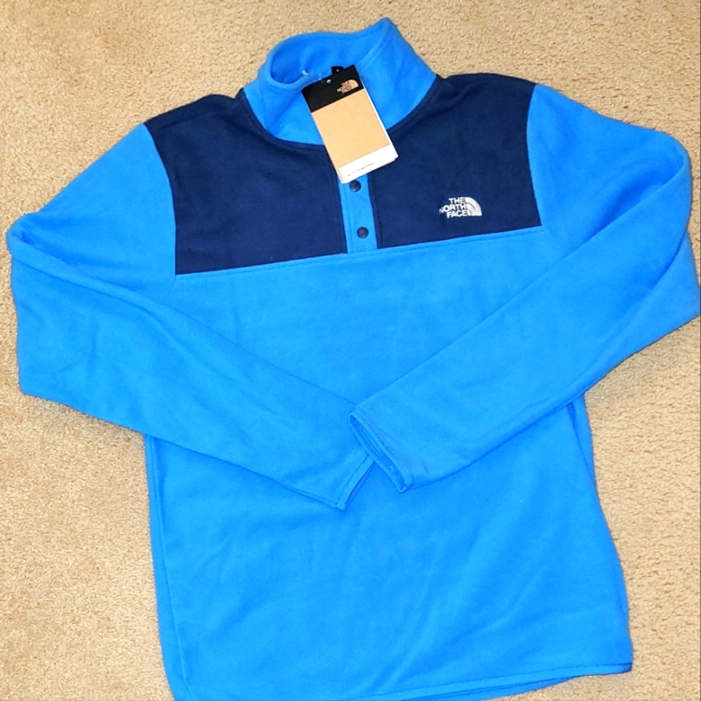 New Northface Men's Small Womens Med. TKA GLACIER pullover snap up.  Tags
